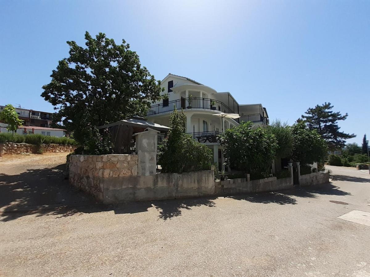 Apartmani Bilandzic-Krk Malinska Zewnętrze zdjęcie